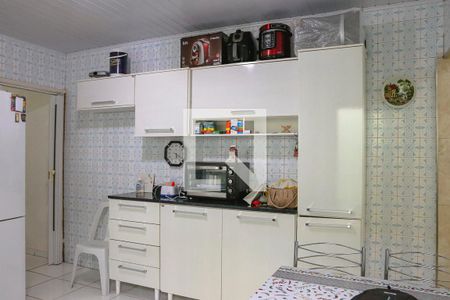 Casa à venda com 150m², 3 quartos e 2 vagasCozinha 