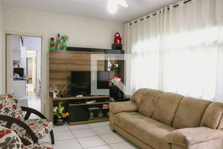 Sala  de casa à venda com 3 quartos, 150m² em Parque Edu Chaves, São Paulo