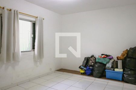 Casa à venda com 150m², 3 quartos e 2 vagasQuarto de Serviço