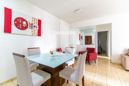 Apartamento à venda com 79m², 2 quartos e 1 vagaSala