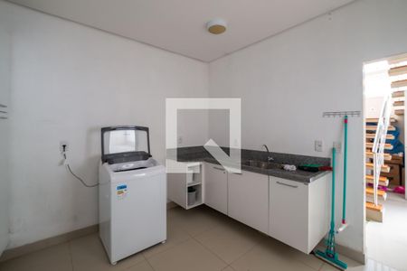 Casa à venda com 300m², 4 quartos e 10 vagasÁrea de Serviço