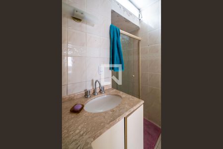 Casa à venda com 300m², 4 quartos e 10 vagasBanheiro Corredor