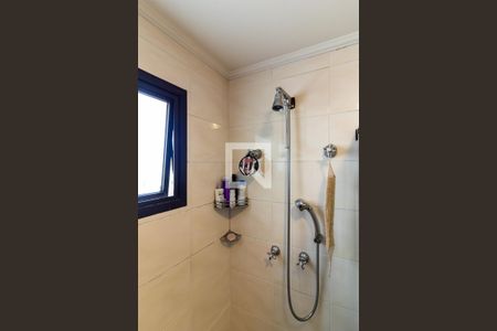 Apartamento à venda com 210m², 4 quartos e 3 vagas Apartamento à venda com 210m², 4 quartos e 3 vagasBanheiro da Suíte Master