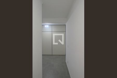 Hall de entrada de kitnet/studio para alugar com 1 quarto, 50m² em Centro, Campinas