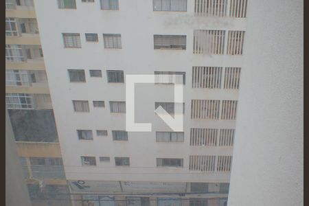 Vista de kitnet/studio para alugar com 1 quarto, 50m² em Centro, Campinas