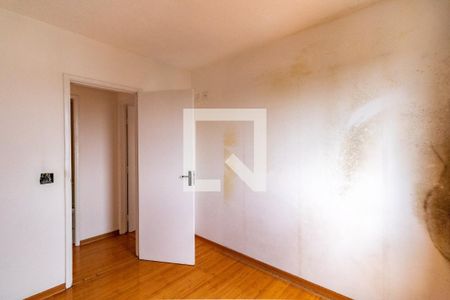 Quarto 1 de apartamento à venda com 2 quartos, 48m² em Jardim Ester Yolanda, São Paulo