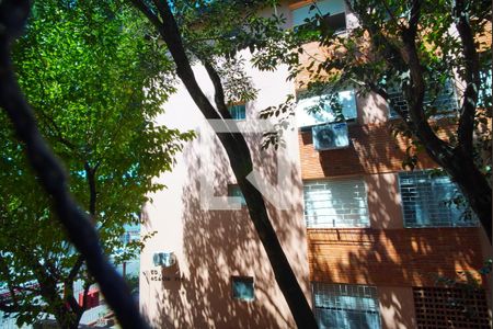 Sala_Vista  de apartamento para alugar com 2 quartos, 60m² em Jardim do Salso, Porto Alegre