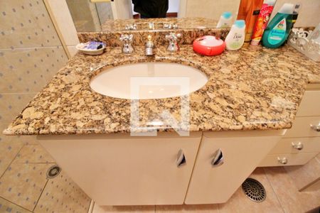 Apartamento para alugar com 212m², 3 quartos e 3 vagasBanheiro da Suíte 2