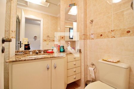 Apartamento para alugar com 212m², 3 quartos e 3 vagasBanheiro da Suíte 2