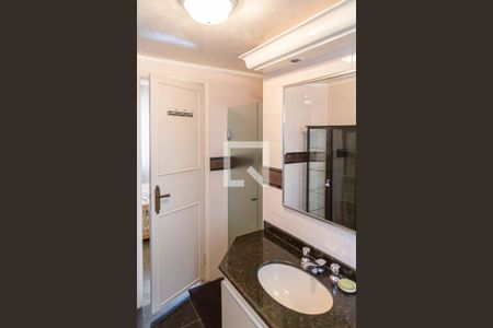 Apartamento à venda com 90m², 2 quartos e 1 vagaBanheiro da Suíte