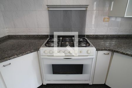 Casa à venda com 150m², 2 quartos e 2 vagasCozinha