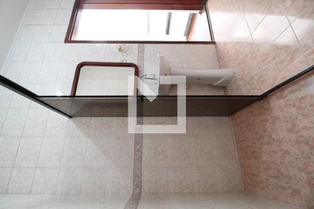 Casa à venda com 150m², 2 quartos e 2 vagasBanheiro