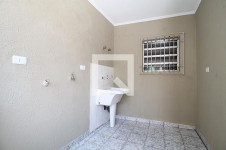 Casa à venda com 150m², 2 quartos e 2 vagasLavanderia