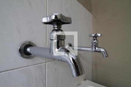 Casa à venda com 150m², 2 quartos e 2 vagasLavanderia (Torneira)