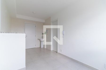 Sala de apartamento para alugar com 1 quarto, 26m² em Jardim Cidália, São Paulo