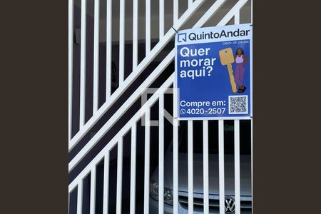 Casa à venda com 189m², 3 quartos e 2 vagas Casa à venda com 189m², 3 quartos e 2 vagasPlaca