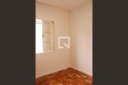 Casa para alugar com 120m², 3 quartos e 2 vagasQuarto 2 