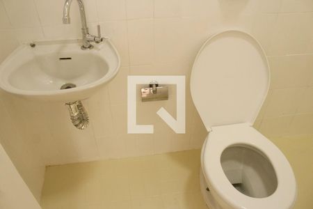 Casa para alugar com 120m², 3 quartos e 2 vagasBanheiro de serviço