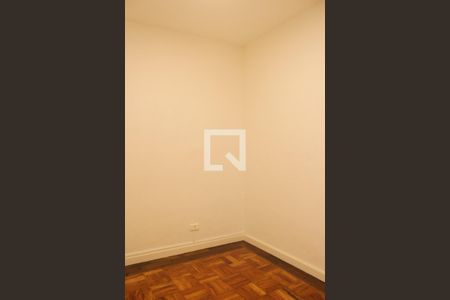 Casa para alugar com 120m², 3 quartos e 2 vagasEscritório