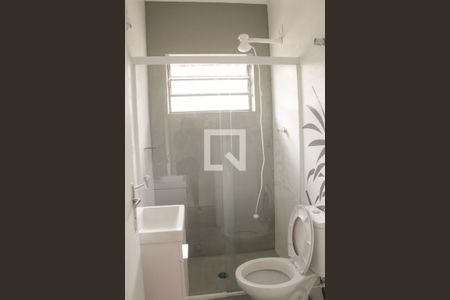 Casa para alugar com 120m², 3 quartos e 2 vagasBanheiro