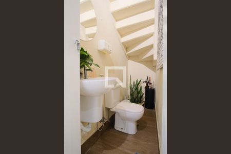 Lavabo de casa à venda com 3 quartos, 205m² em Parque São Jorge, São Paulo