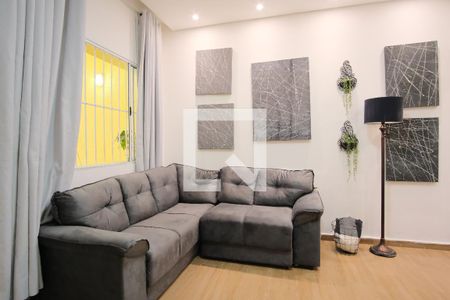 Sala de casa à venda com 3 quartos, 205m² em Parque São Jorge, São Paulo