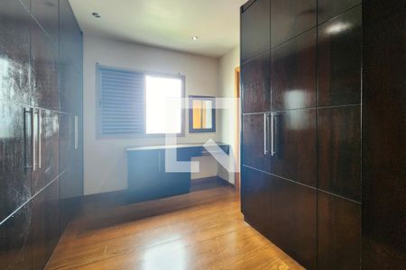 Apartamento para alugar com 165m², 3 quartos e 3 vagasQuarto