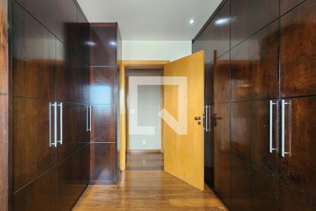 Apartamento para alugar com 165m², 3 quartos e 3 vagasQuarto