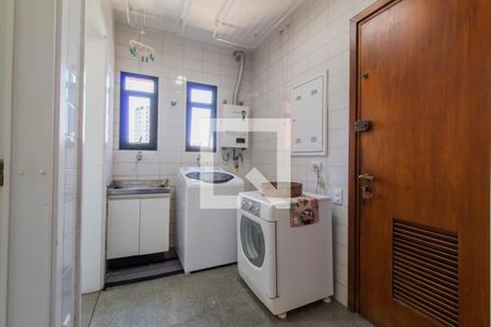 Apartamento para alugar com 147m², 3 quartos e 2 vagas Apartamento para alugar com 147m², 3 quartos e 2 vagasÁrea de Serviço