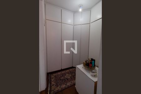Apartamento para alugar com 147m², 3 quartos e 2 vagas Apartamento para alugar com 147m², 3 quartos e 2 vagasCloset da suíte