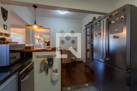 Apartamento para alugar com 147m², 3 quartos e 2 vagas Apartamento para alugar com 147m², 3 quartos e 2 vagasCozinha