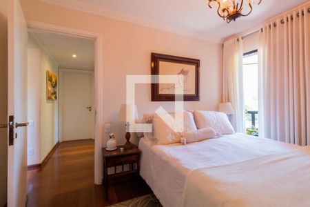 Apartamento para alugar com 147m², 3 quartos e 2 vagas Apartamento para alugar com 147m², 3 quartos e 2 vagasQuarto 1 - Suíte