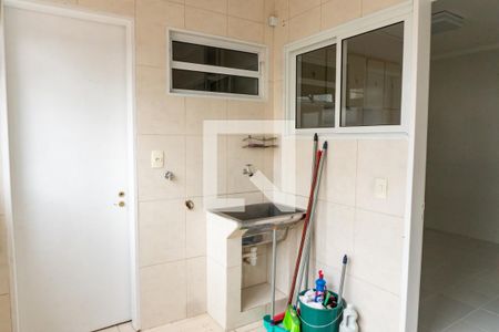 Apartamento à venda com 85m², 2 quartos e 1 vagaÁrea de Serviço