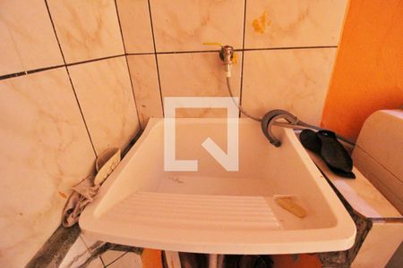 Casa para alugar com 30m², 1 quarto e sem vagaÁrea de Serviço