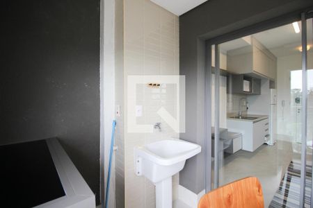 Varanda de kitnet/studio para alugar com 1 quarto, 35m² em Indianópolis, São Paulo