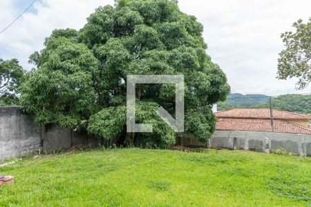 Casa de condomínio à venda com 450m², 4 quartos e 4 vagasQuintal
