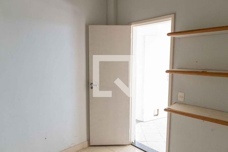 Casa de condomínio à venda com 450m², 4 quartos e 4 vagasQuarto de Serviço