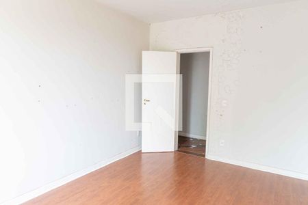 Casa de condomínio à venda com 450m², 4 quartos e 4 vagasSuíte 2