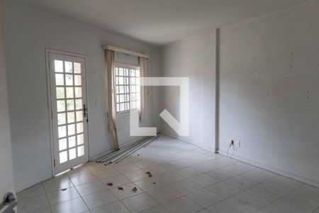 Casa de condomínio à venda com 450m², 4 quartos e 4 vagasSala do anexo