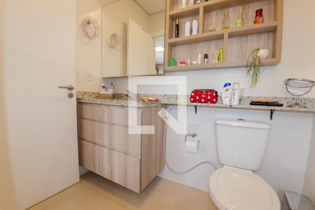 Apartamento para alugar com 84m², 2 quartos e 1 vaga Apartamento para alugar com 84m², 2 quartos e 1 vagaBanheiro da suíte
