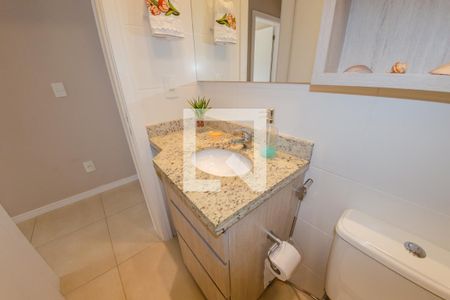 Apartamento para alugar com 84m², 2 quartos e 1 vaga Apartamento para alugar com 84m², 2 quartos e 1 vagaBanheiro social