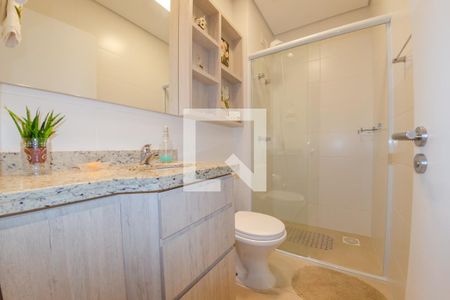 Apartamento para alugar com 84m², 2 quartos e 1 vaga Apartamento para alugar com 84m², 2 quartos e 1 vagaBanheiro social