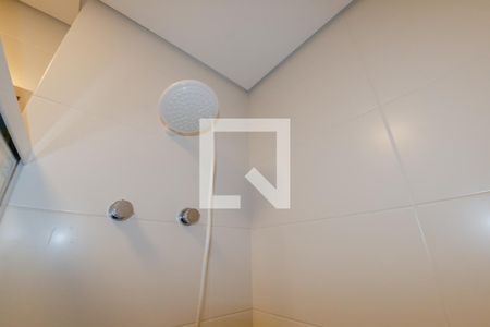 Apartamento para alugar com 84m², 2 quartos e 1 vaga Apartamento para alugar com 84m², 2 quartos e 1 vagaBanheiro social