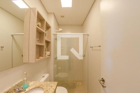 Apartamento para alugar com 84m², 2 quartos e 1 vaga Apartamento para alugar com 84m², 2 quartos e 1 vagaBanheiro social