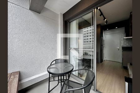 Sacada de apartamento à venda com 1 quarto, 27m² em Vila Nova Conceição, São Paulo