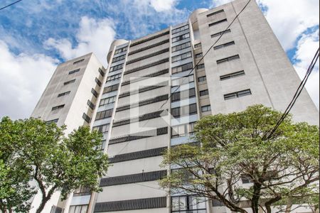 Apartamento para alugar com 82m², 2 quartos e 1 vagaFachada