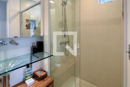 Apartamento à venda com 74m², 1 quarto e 1 vagaBanheiro da Suíte