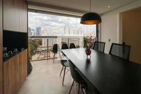 Apartamento à venda com 74m², 1 quarto e 1 vagaVaranda