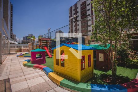 Apartamento à venda com 98m², 3 quartos e 2 vagas Apartamento à venda com 98m², 3 quartos e 2 vagasÁrea Comum - Playground