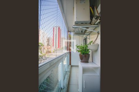 Apartamento à venda com 98m², 3 quartos e 2 vagas Apartamento à venda com 98m², 3 quartos e 2 vagasvaranda